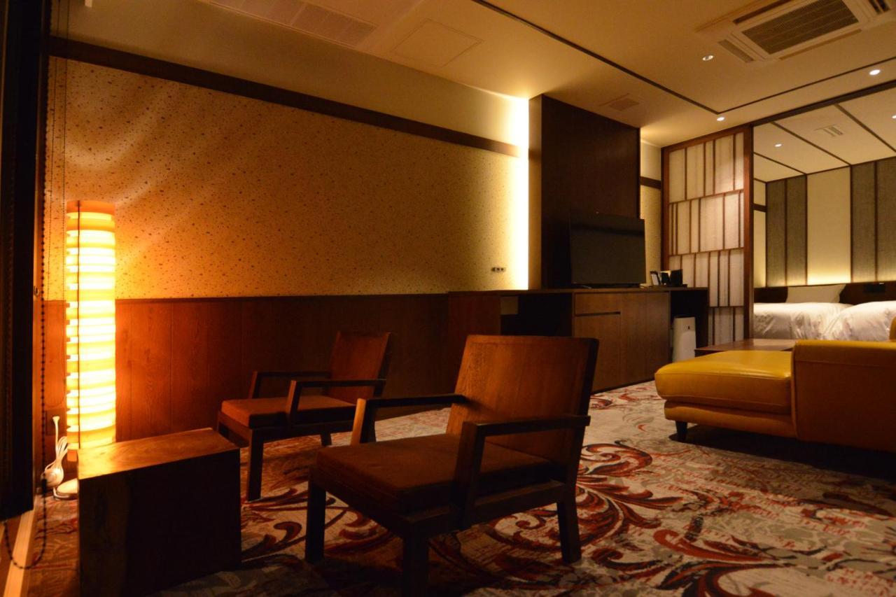 Toriizaki Club Sushi Auberge Kisarazu Exterior photo